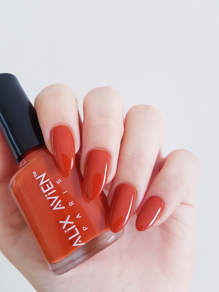 Alix Avien Nail Lacquer 45 - Image 2