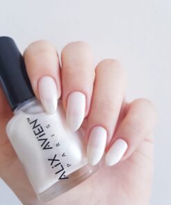 Alternative view of Alix Avien Nail Lacquer 28