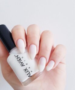 Alternative view of Alix Avien Nail Lacquer 03