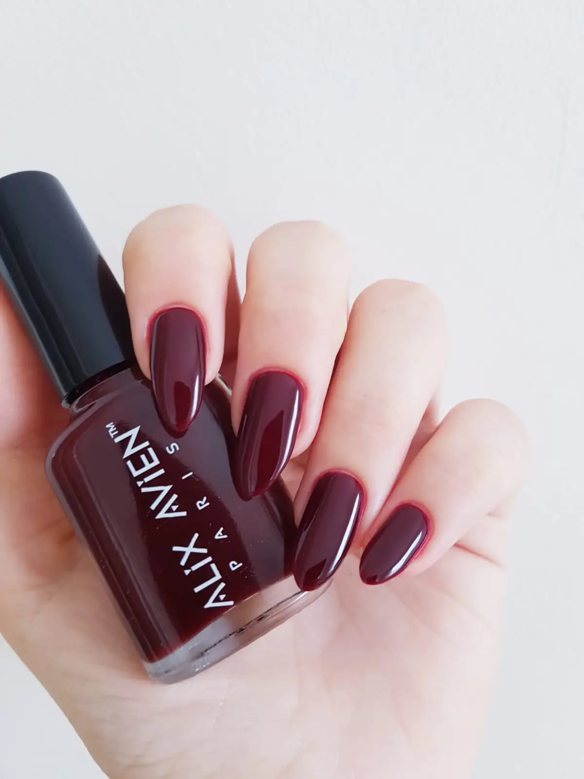 Alix Avien Nail Lacquer 22 - Image 2