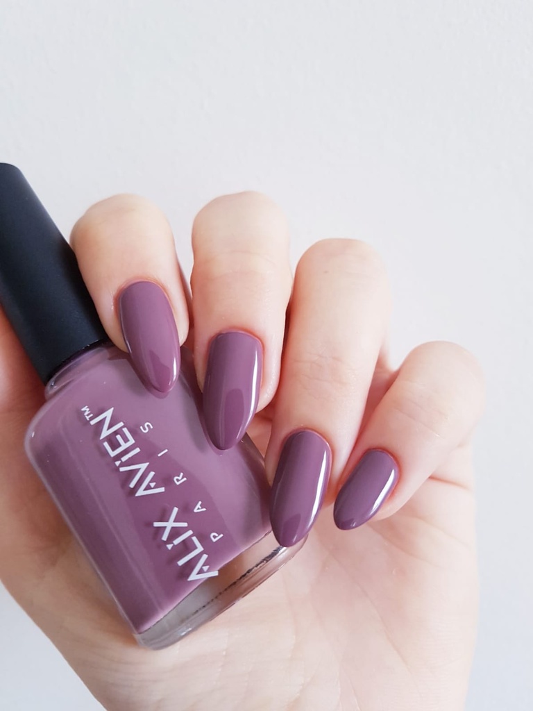 Alix Avien Nail Lacquer 83 - Image 2