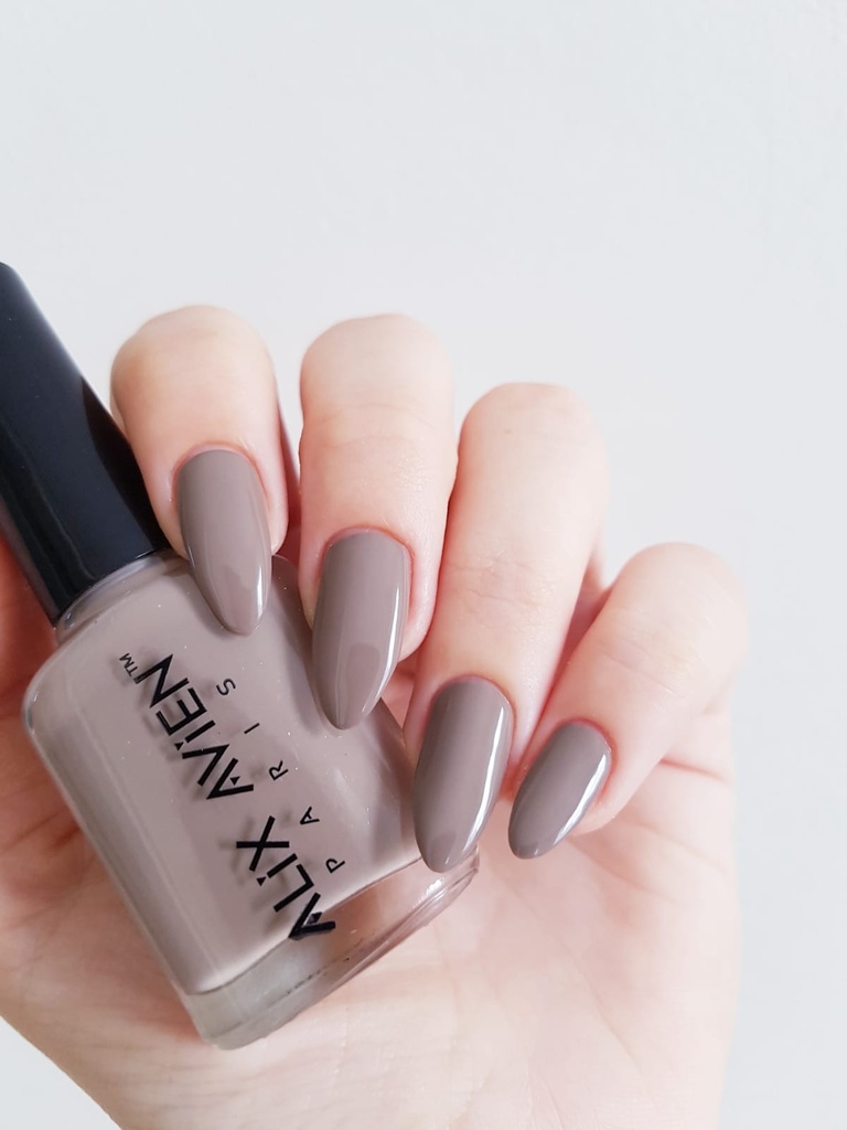Alix Avien Nail Lacquer 87 - Image 2