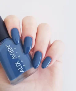 Alternative view of Alix Avien Nail Lacquer 111